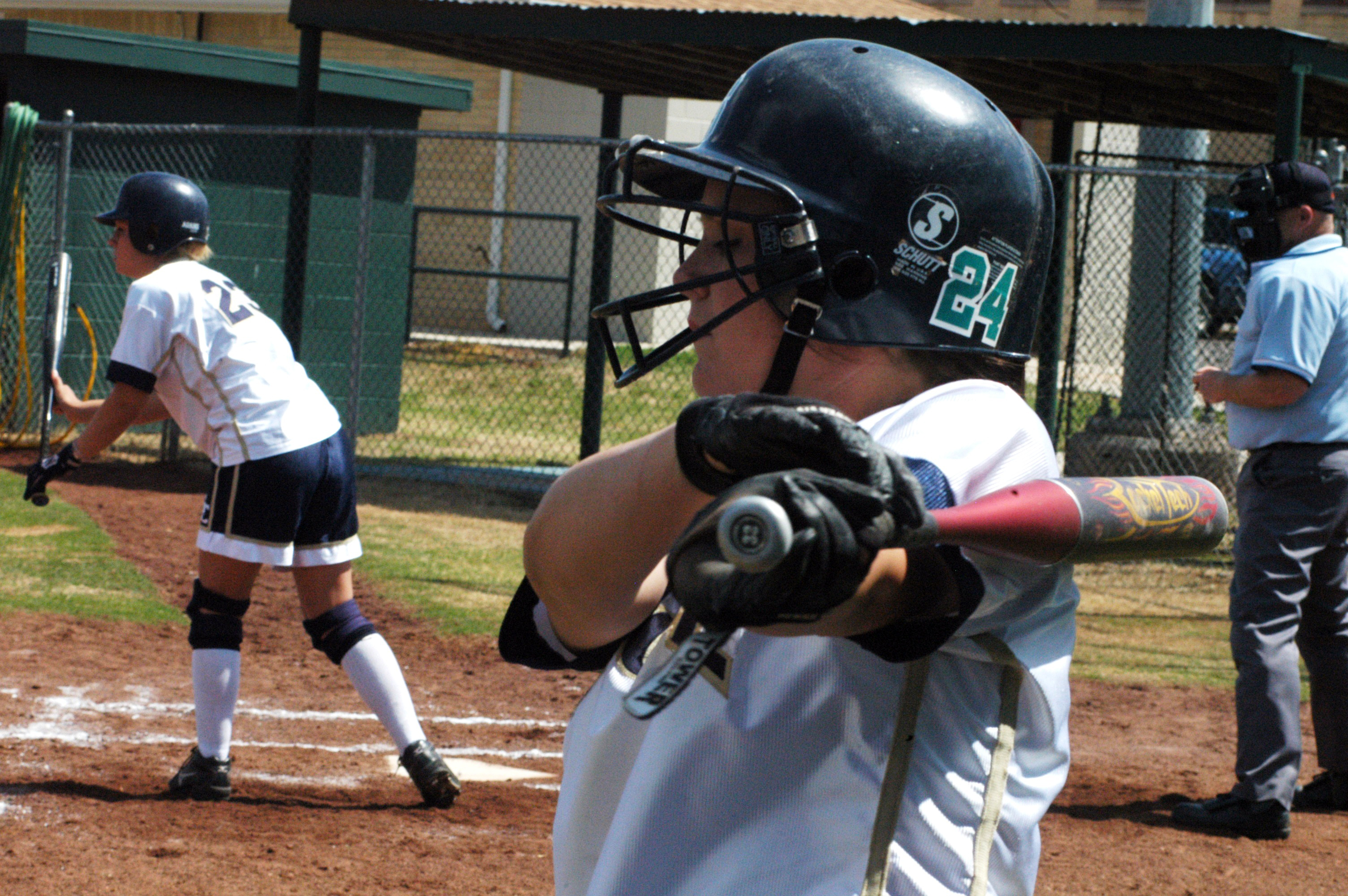 Raider Softball vs Murray State