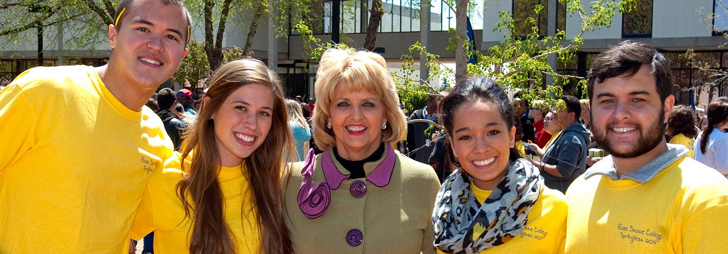 Students with President Webb